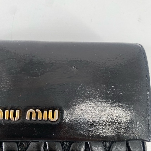 Miu Miu Nappa Matelasse Black Patent Leather Tri-Fold Flap Wallet - Picture 10 of 10